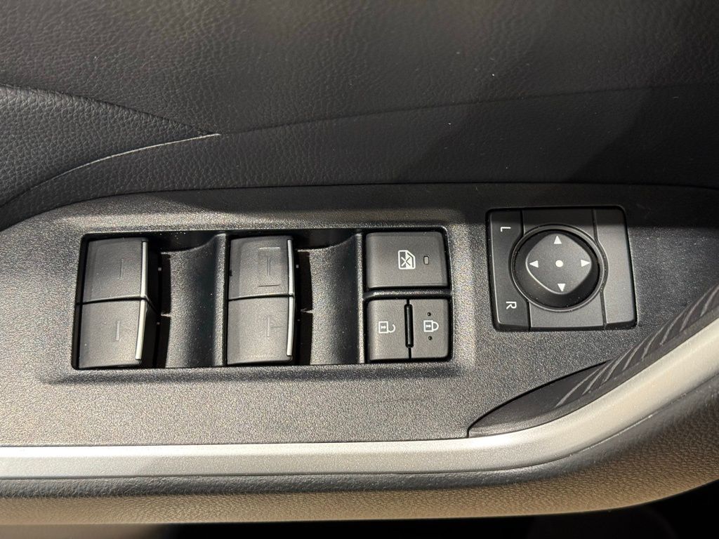 Thumbnail: 2025 Toyota RAV4 - 16