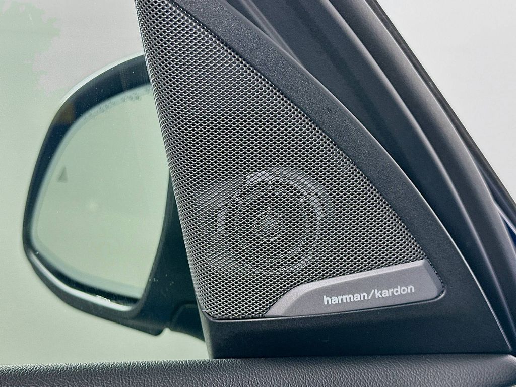 Thumbnail: 2023 BMW X3 - 19