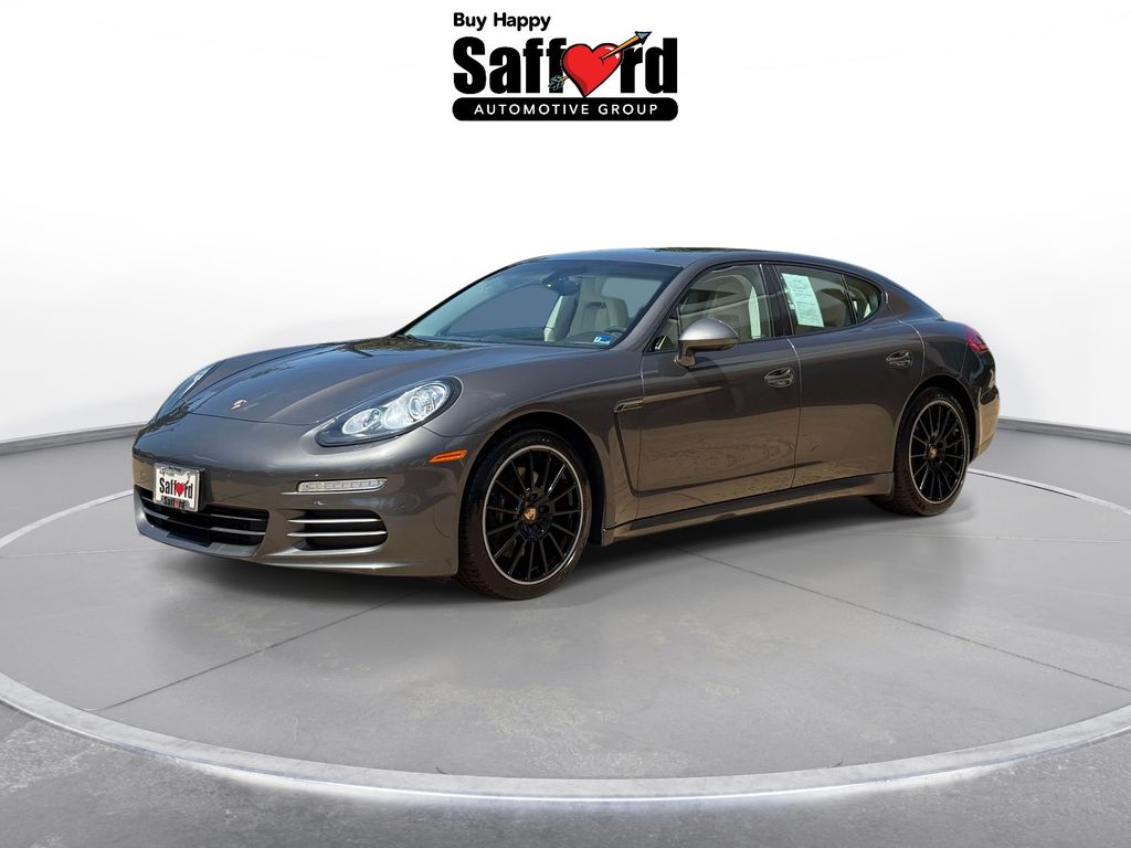 2014 Porsche Panamera 4
