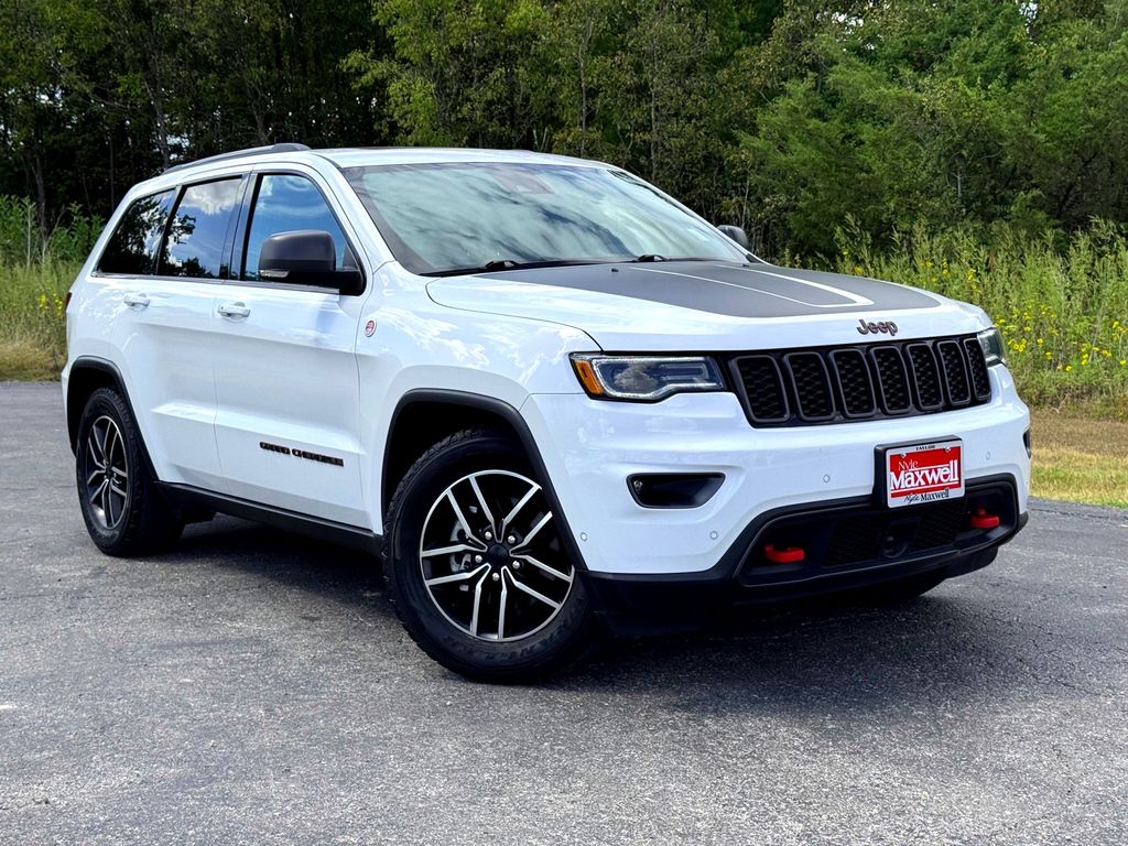 Used Car 2019 Jeep Grand Cherokee  Trailhawk For Sale Under $25,000 In Taylor, Texas