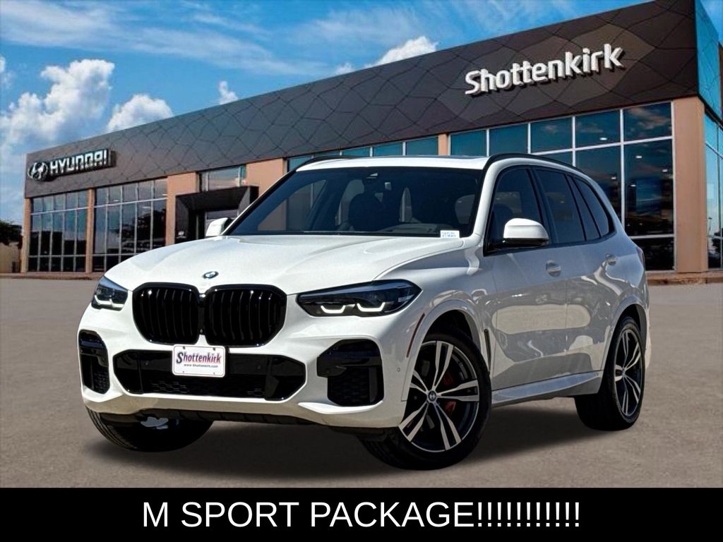 2023 BMW X5 xDrive40i AWD