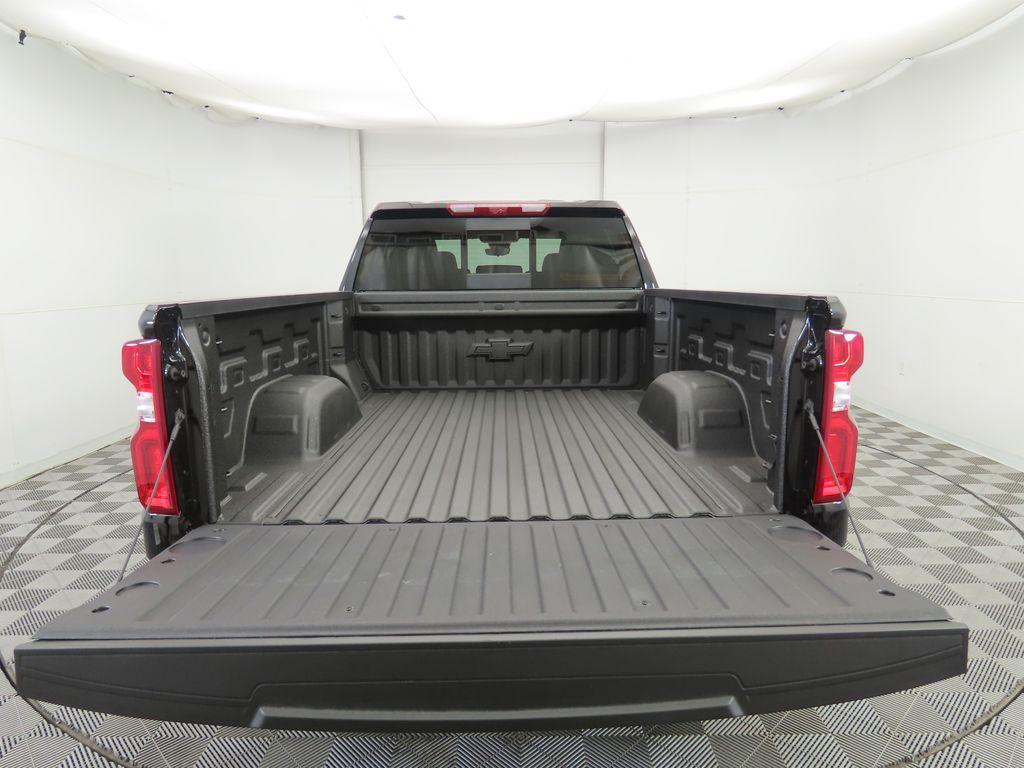 Thumbnail: 2026 Chevrolet Silverado 1500 - 29