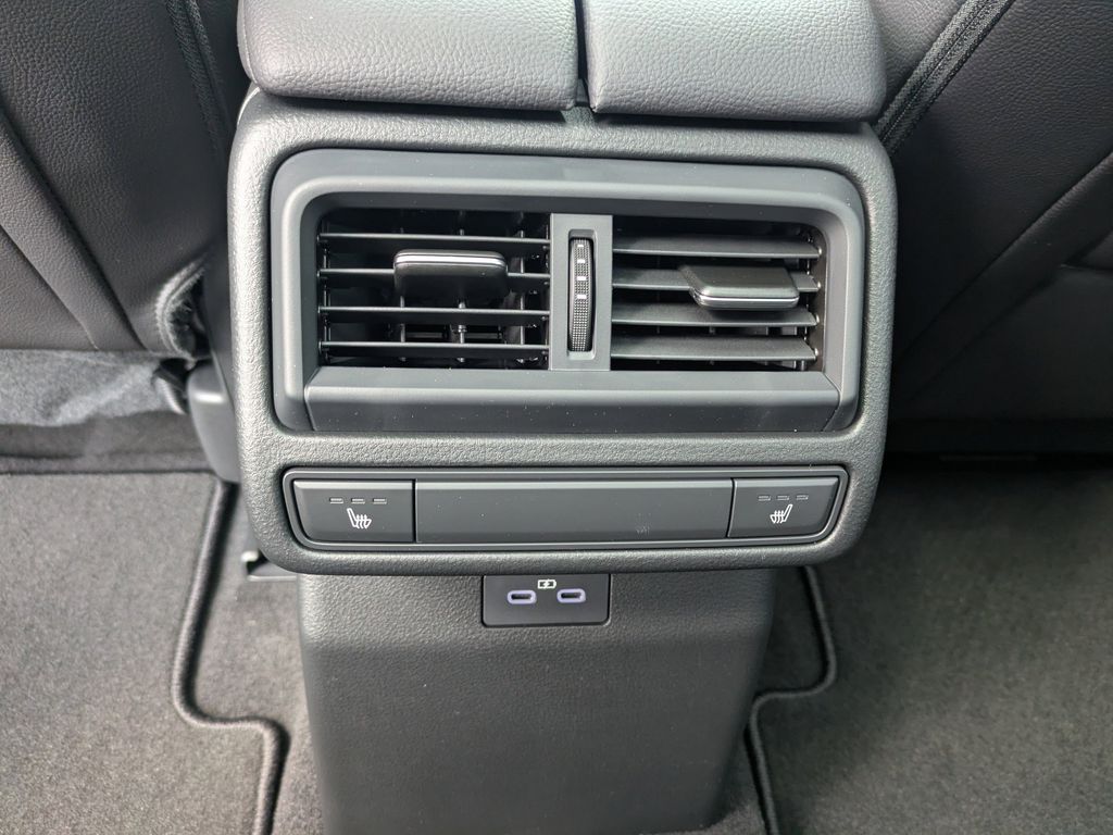 2026 Mazda CX-50 Hybrid Premium Plus
