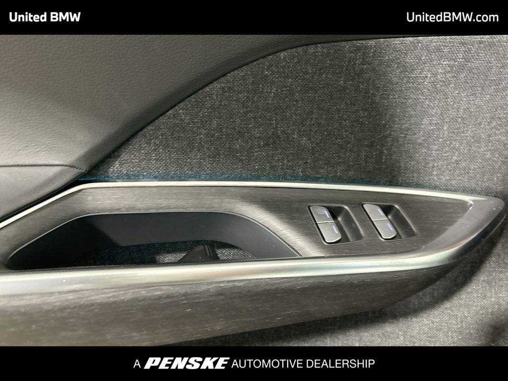 Thumbnail: 2023 Lucid Air - 11