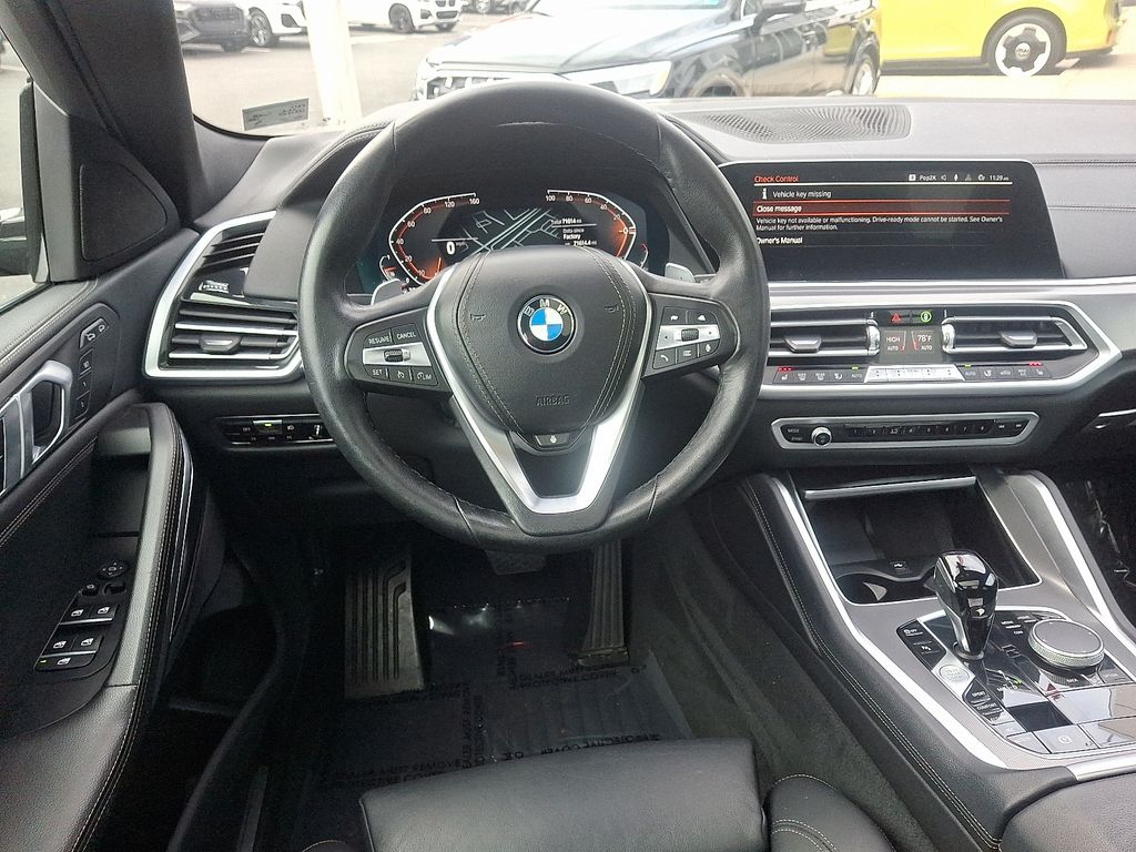 Thumbnail: 2022 BMW X6 - 11