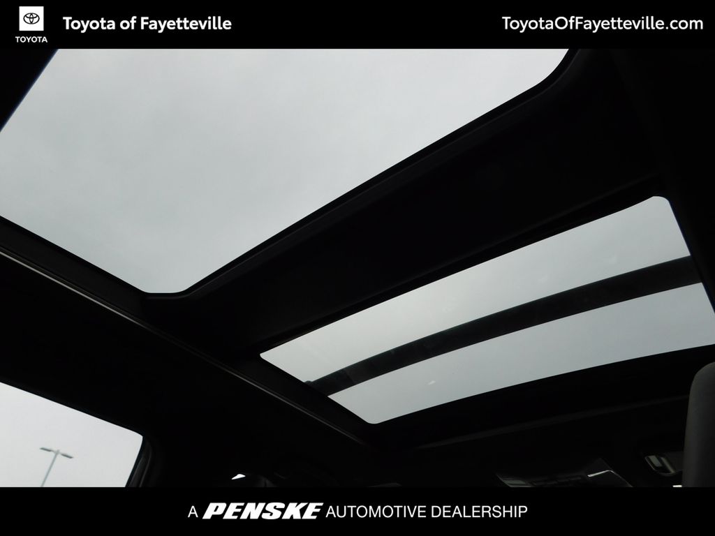 Thumbnail: 2024 Toyota RAV4 - 6