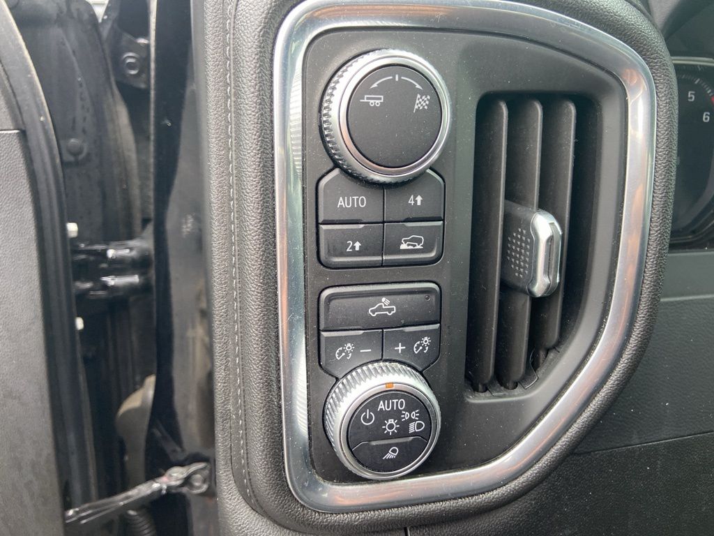 Thumbnail: 2019 GMC Sierra 1500 - 17
