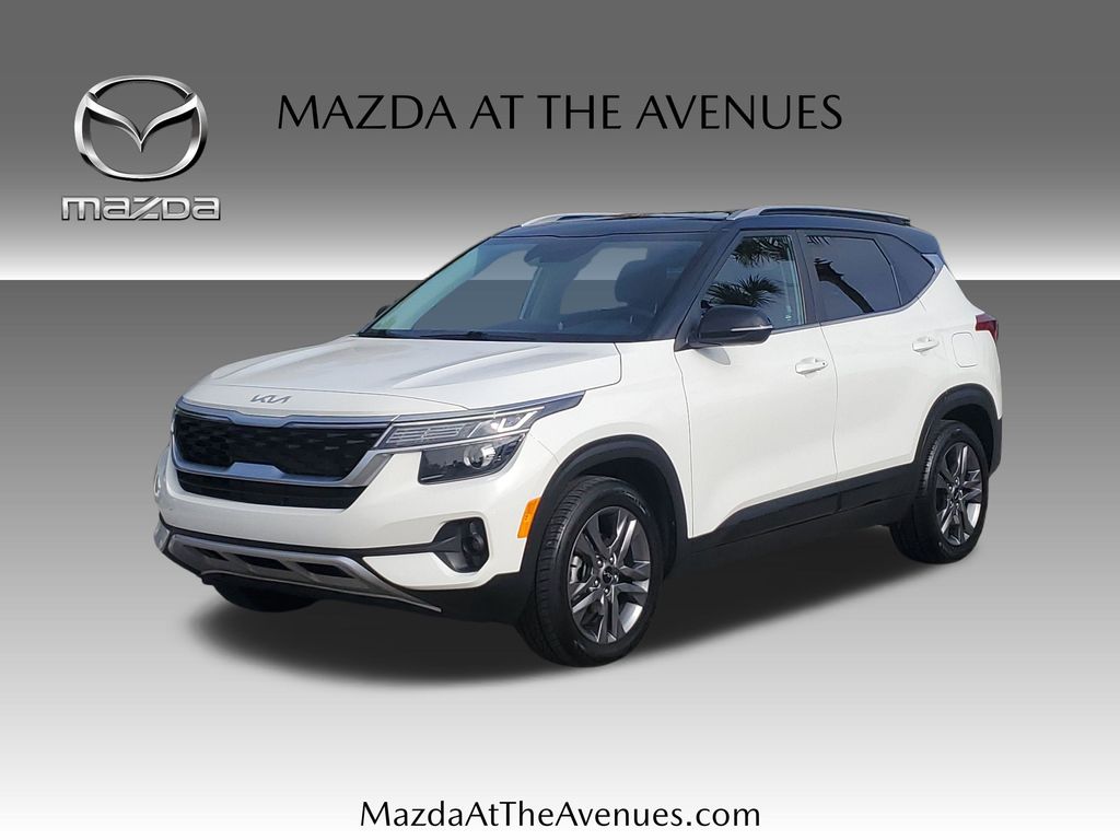 2023 Kia Seltos S's photo