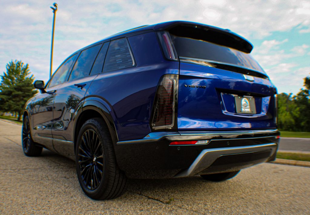 Exterior 4