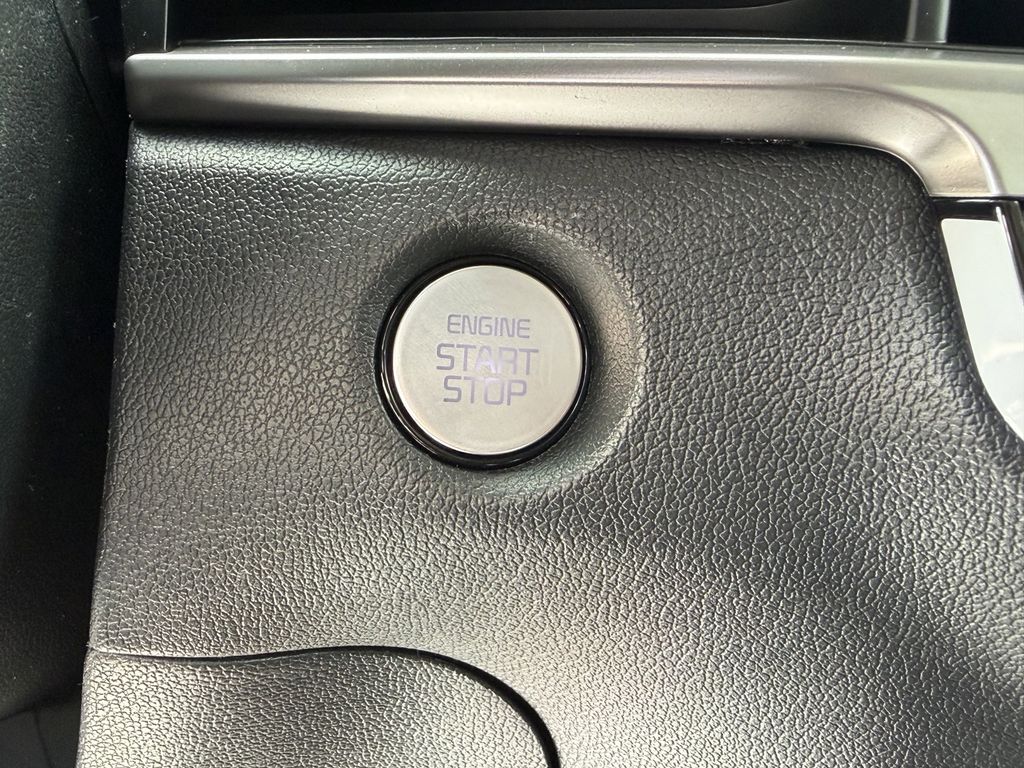 new 2026 Kia Sorento car, priced at $34,258