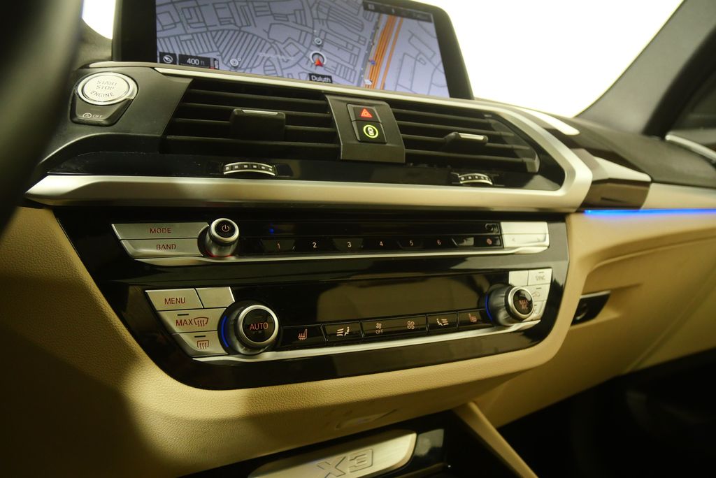 Thumbnail: 2021 BMW X3 - 26