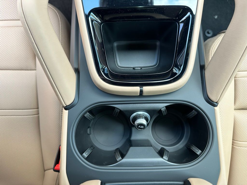 Thumbnail: 2026 Porsche Cayenne - 28