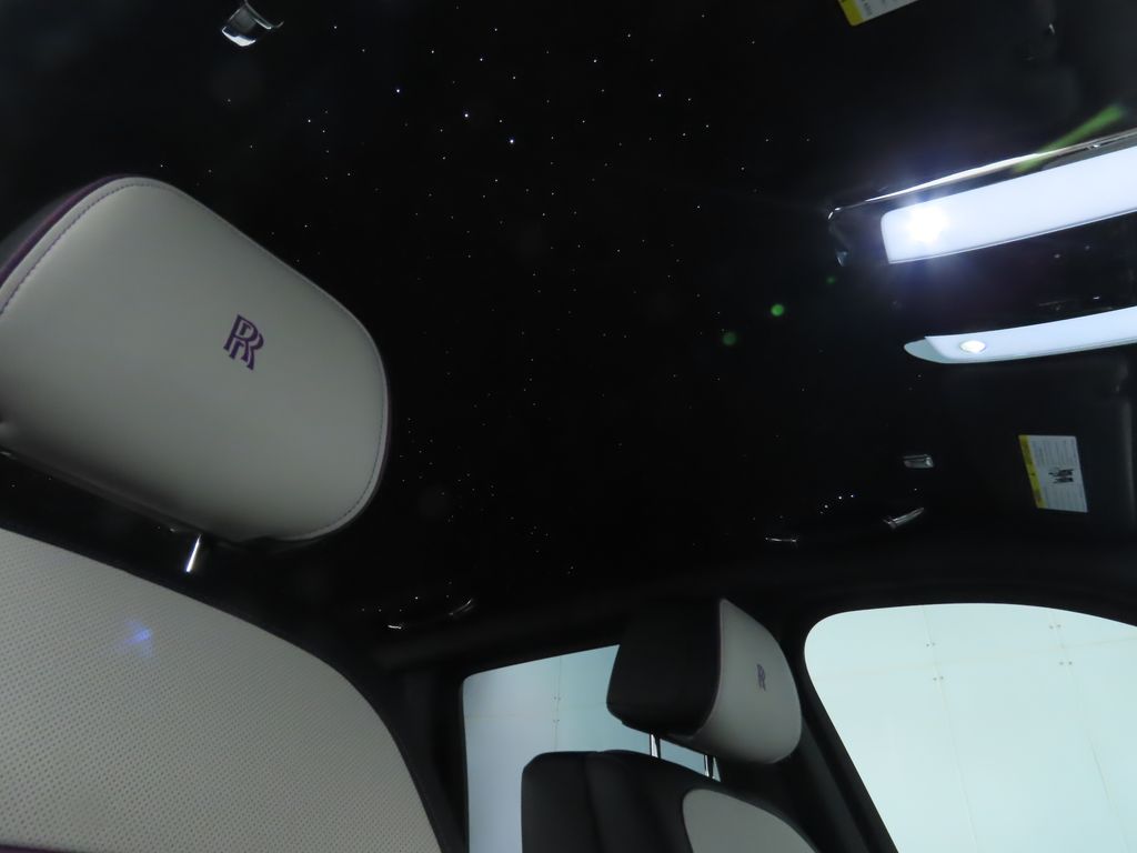 Thumbnail: 2023 Rolls-Royce Cullinan - 19