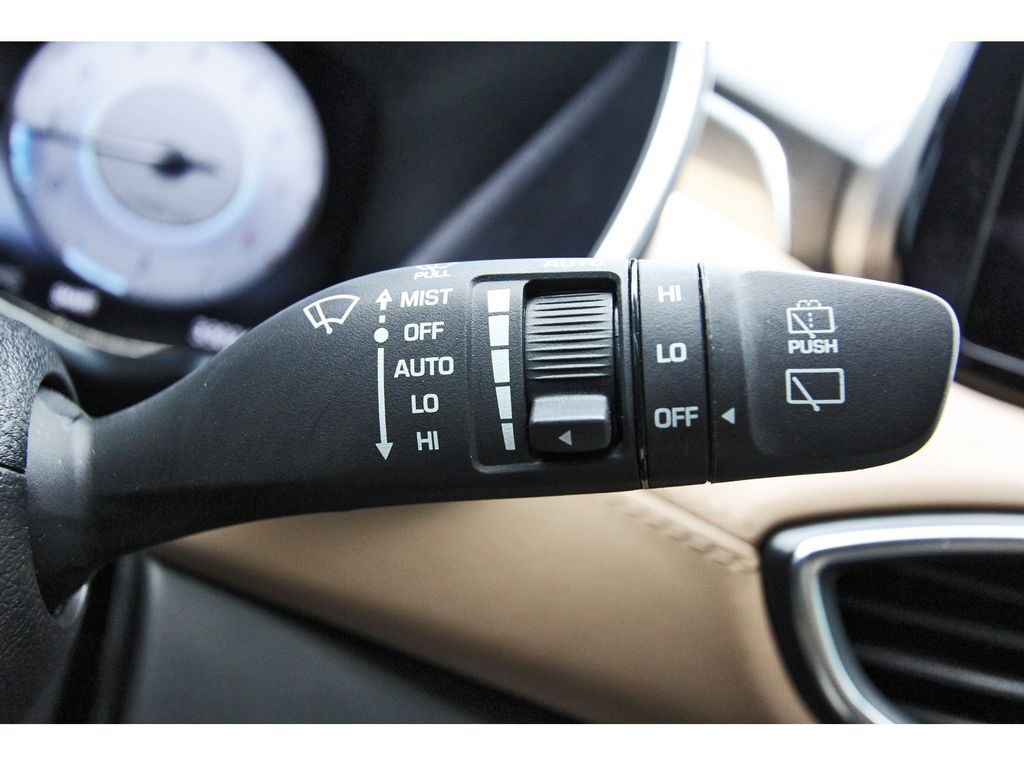 Used 2023 Hyundai Santa Fe SUV
