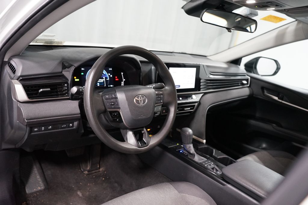Thumbnail: 2025 Toyota Camry - 7