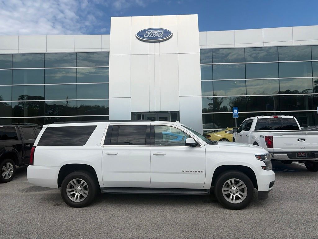2019 Chevrolet Suburban LT
