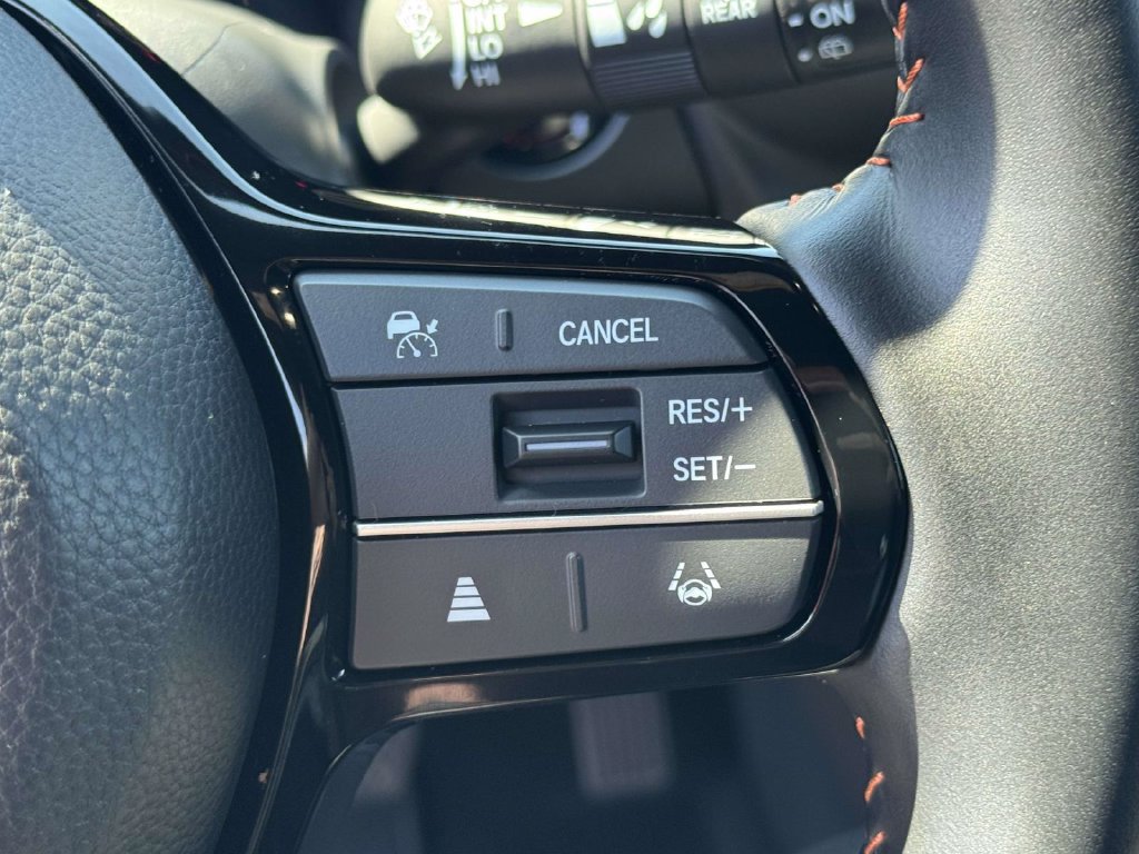 Used 2025 Honda HR-V SUV