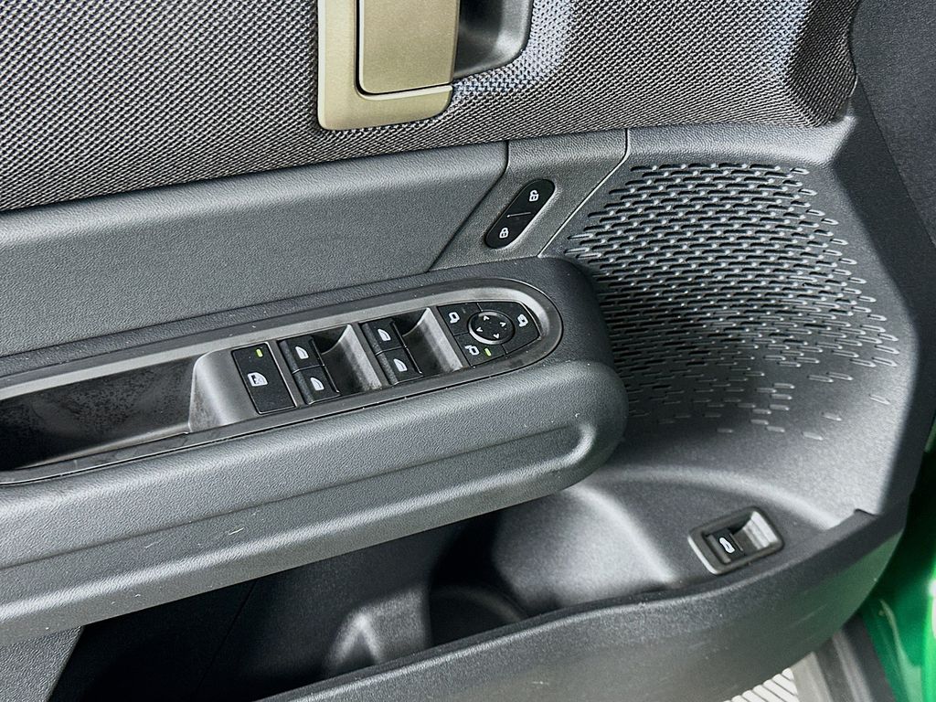 Thumbnail: 2025 MINI Cooper Countryman - 17