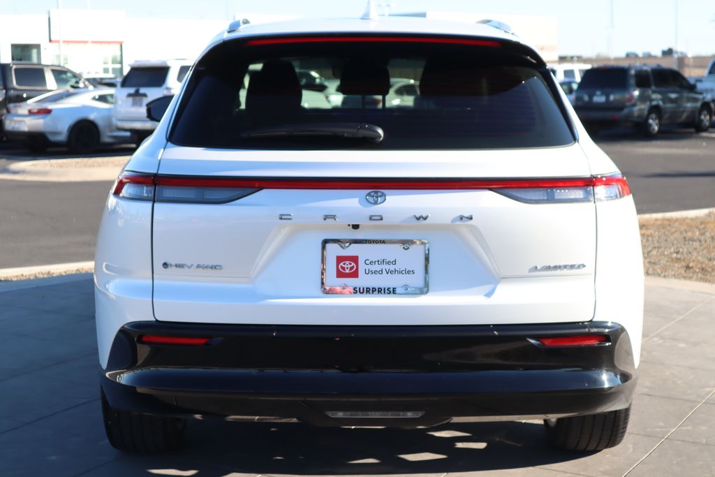 Thumbnail: 2025 Toyota Crown Signia - 6