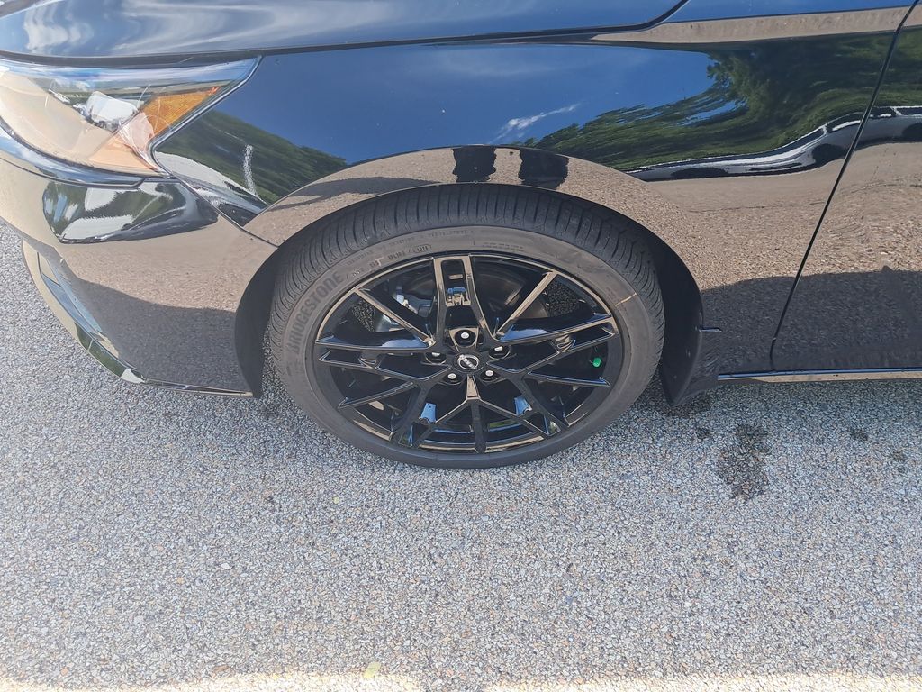 2026 Nissan Altima 2.5 SR Black at John Sisson Motors