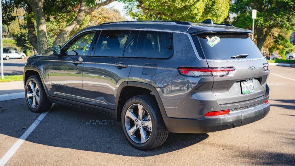 Used 2021 Jeep Grand Cherokee L Limited 4D Sport Utility