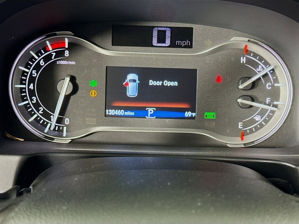 Thumbnail: 2017 Honda Pilot - 12