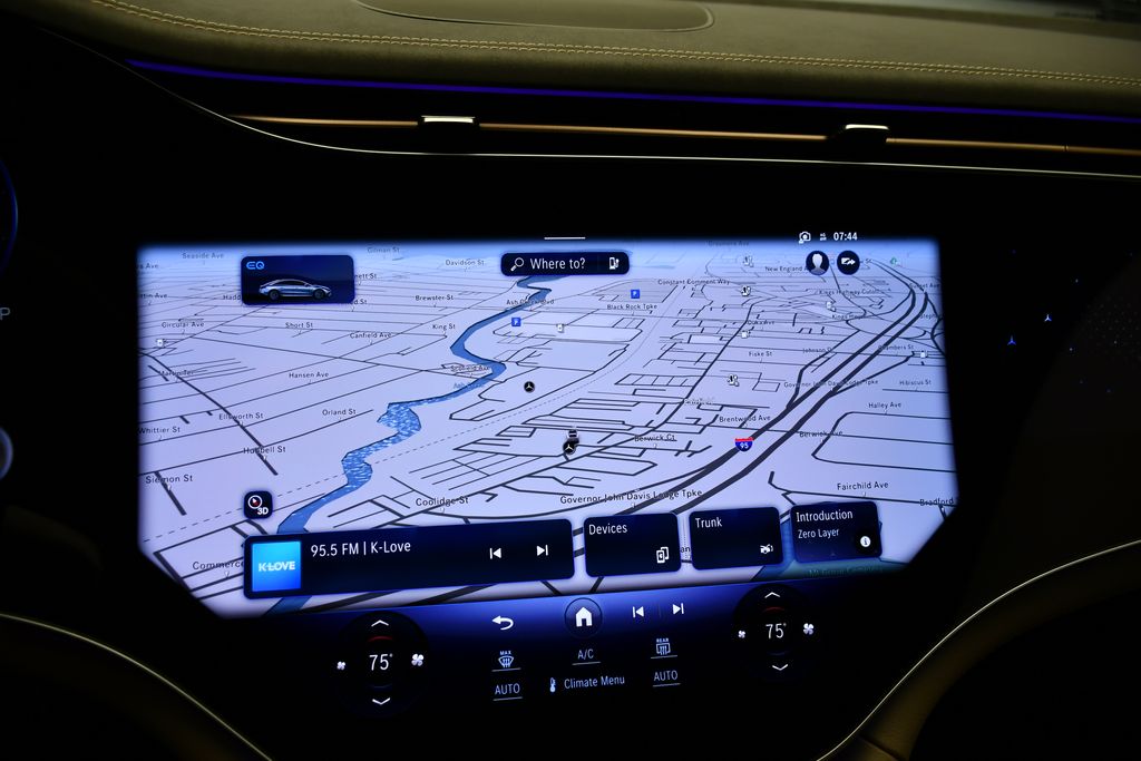 Thumbnail: 2023 Mercedes-Benz EQS - 25