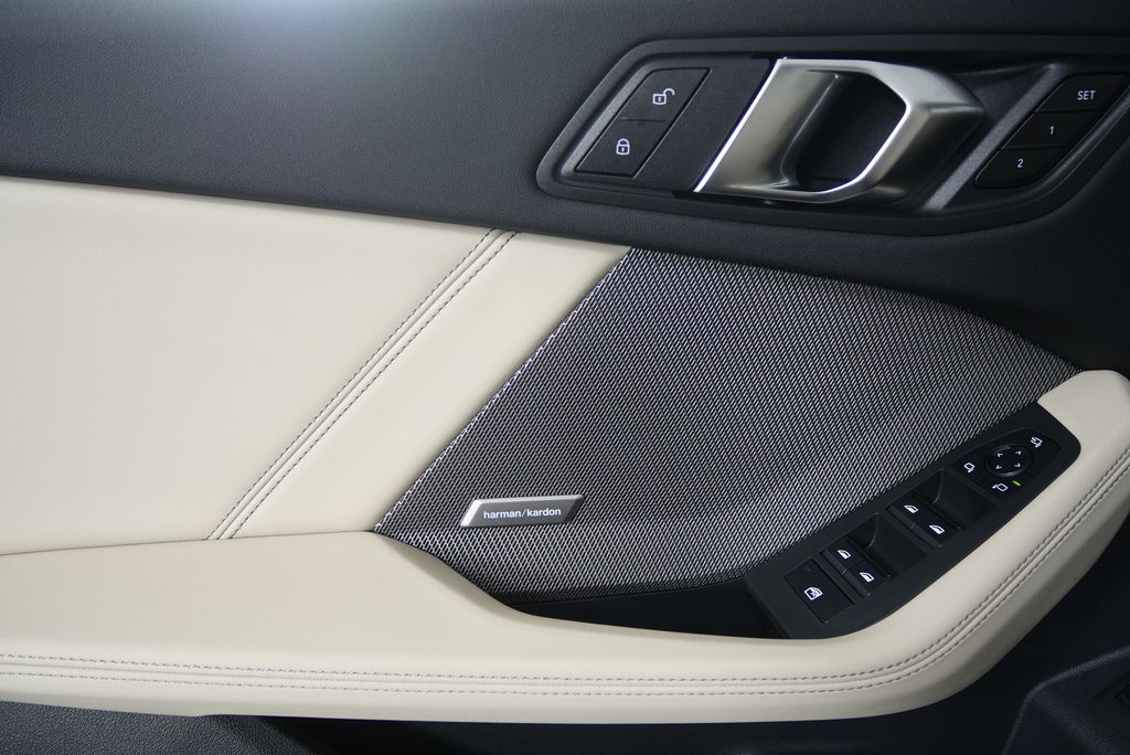Thumbnail: 2026 BMW 2 Series - 9