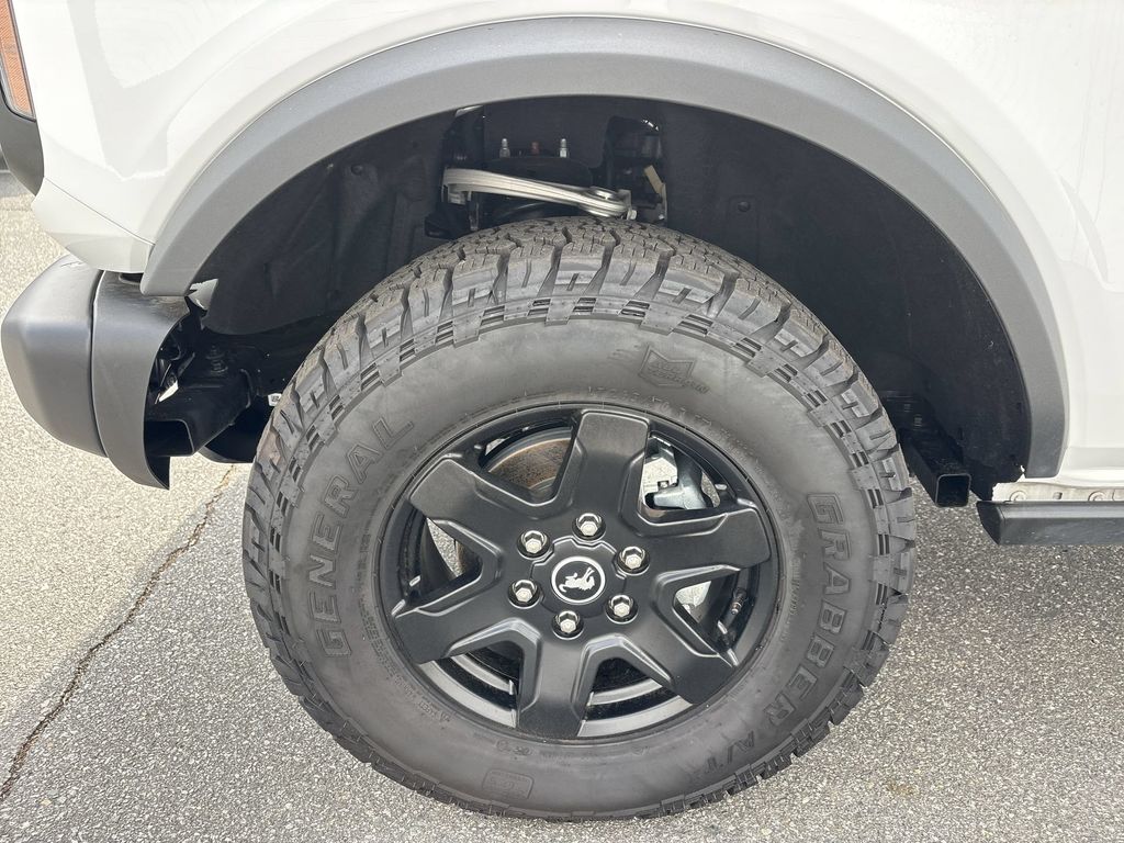 New 2025 Oxford White Ford Big Bend® image 18