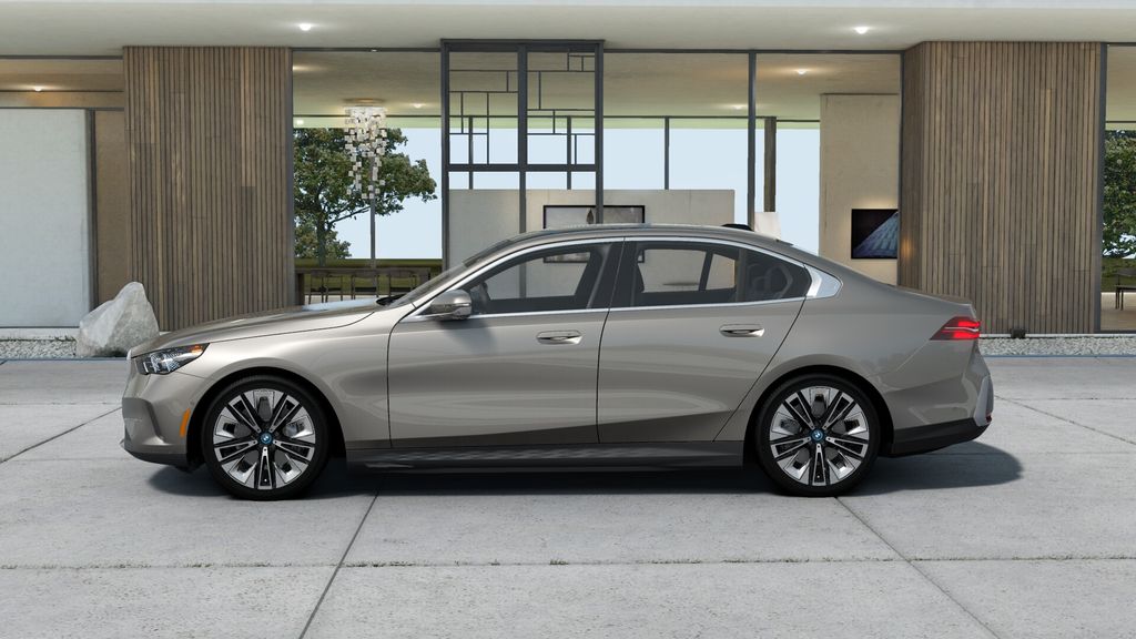 Thumbnail: 2026 BMW i5 - 28