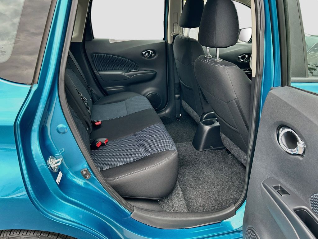 Thumbnail: 2015 Nissan Versa Note - 23