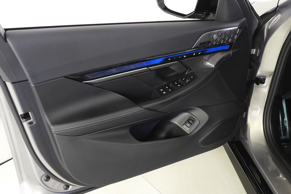 Thumbnail: 2024 BMW i5 - 11