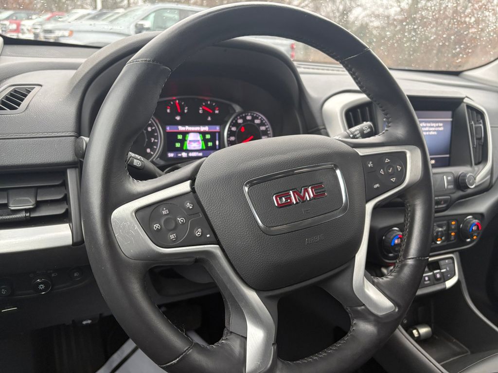 2022 GMC Terrain SLT 14