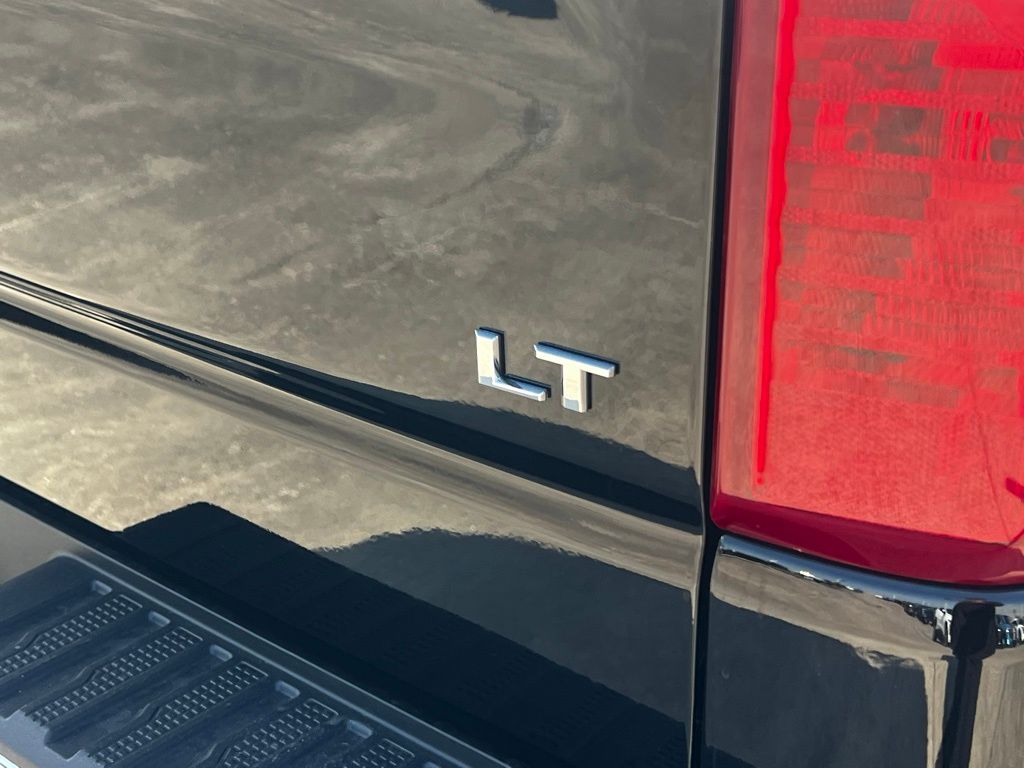 2026 Chevrolet Silverado 1500 LT - 11