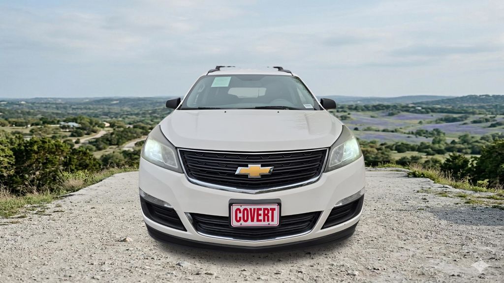 Used Car 2015 Chevrolet Traverse  Ls For Sale Under $10,000 In Austin, Texas