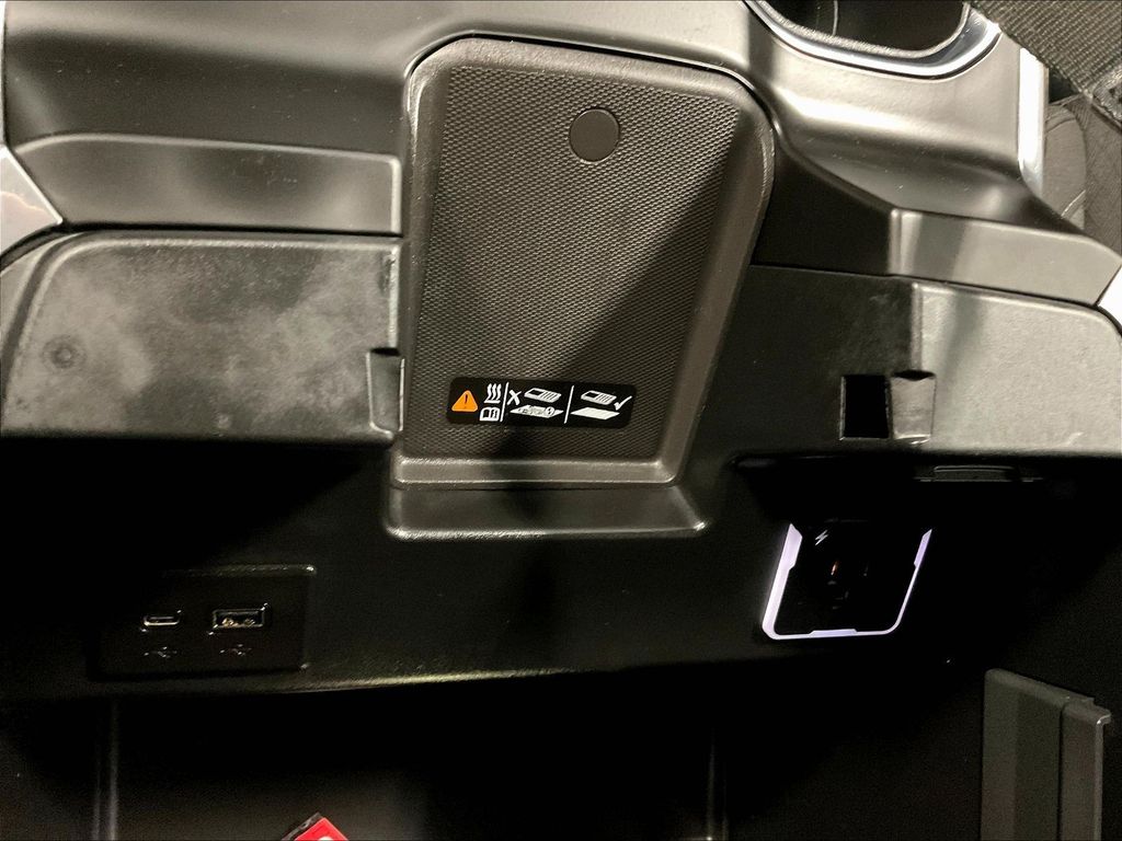 2025 GMC Sierra 1500 — photo 26