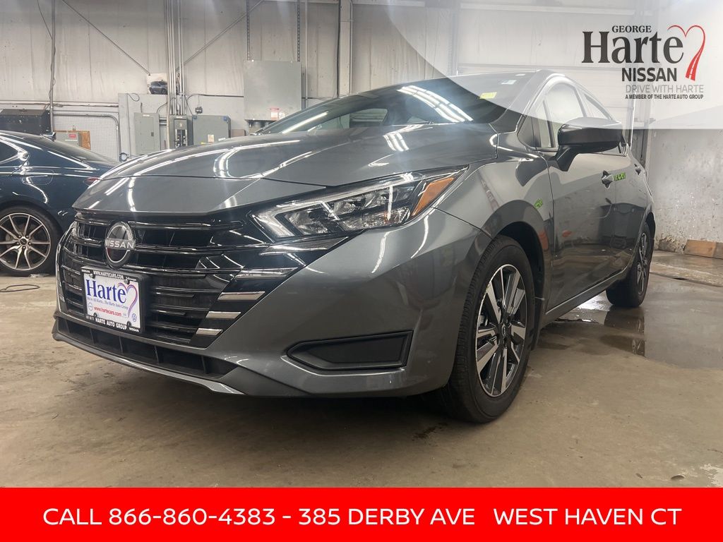 Gray (Gun Metallic) 2025 Nissan Versa SV FWD Sedan Front-Wheel Drive Continuously Variable Transmission