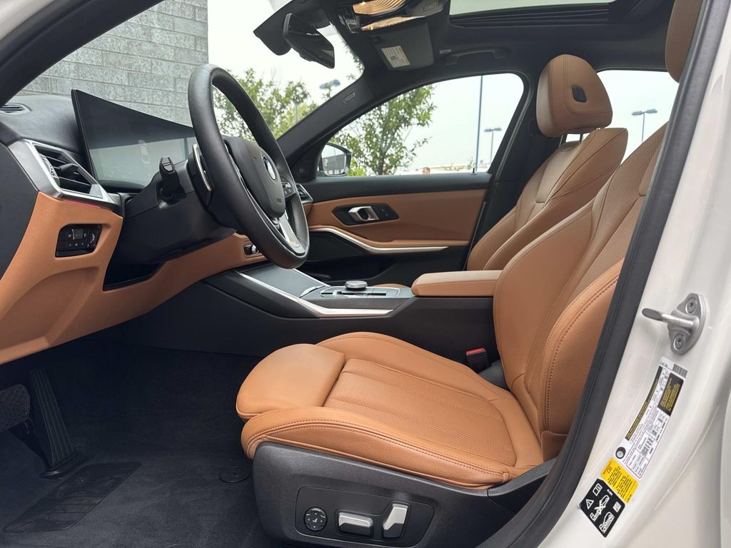Used 2024 White BMW 330i xDrive image 18