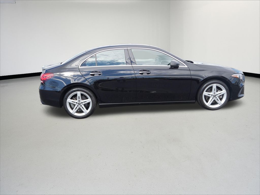 Thumbnail: 2022 Mercedes-Benz A-Class - 6