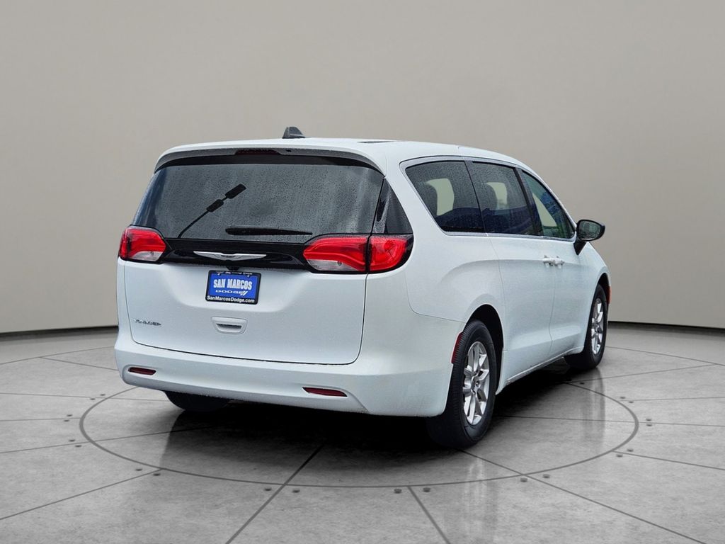 Used Car 2024 Chrysler Voyager  Lx For Sale Under $25,000 In San Marcos, Texas
