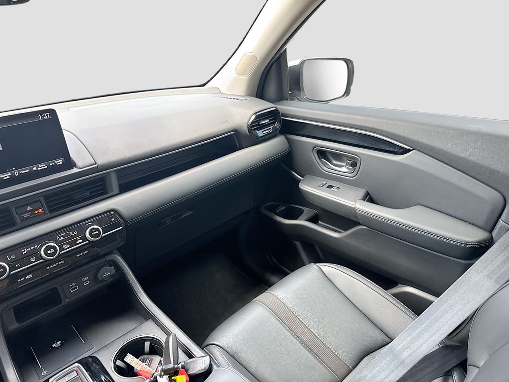 Used 2025 White Honda EX-L image 22