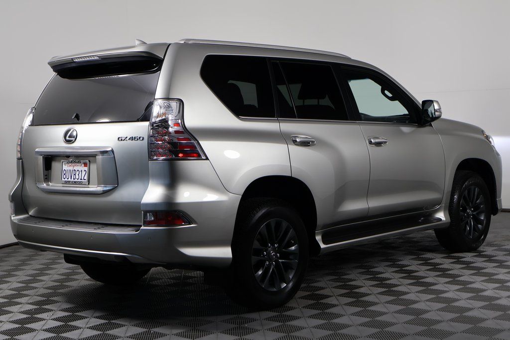 Thumbnail: 2021 Lexus GX - 4