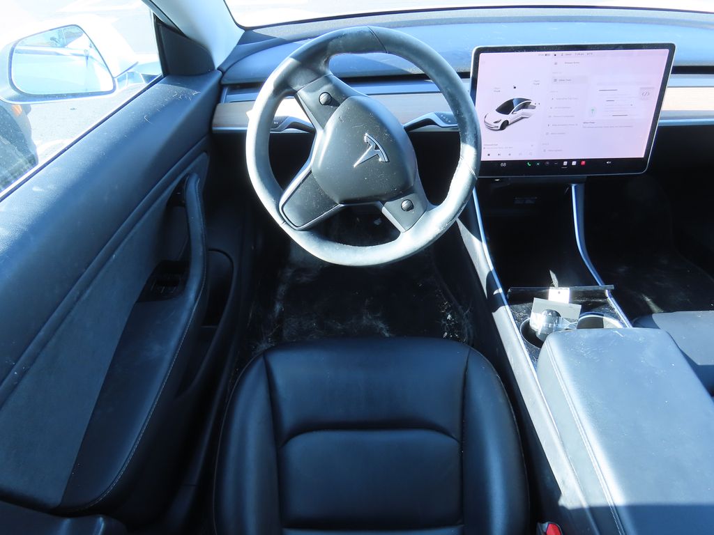 2019 Tesla Model 3 Standard Range 5