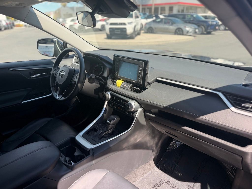 Used 2020 Toyota RAV4 SUV
