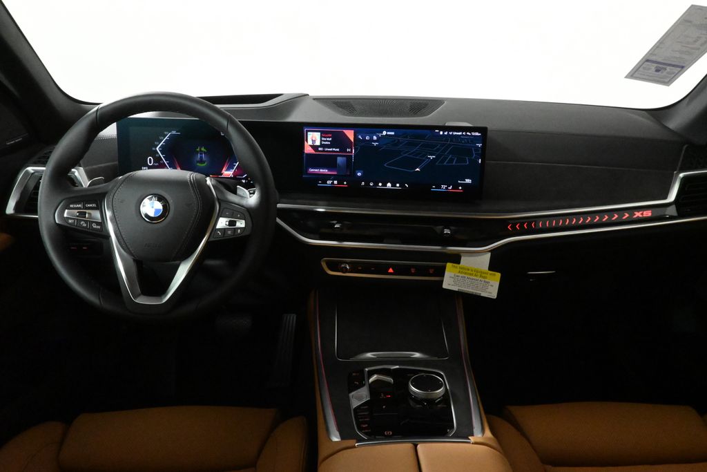Thumbnail: 2026 BMW X5 - 17