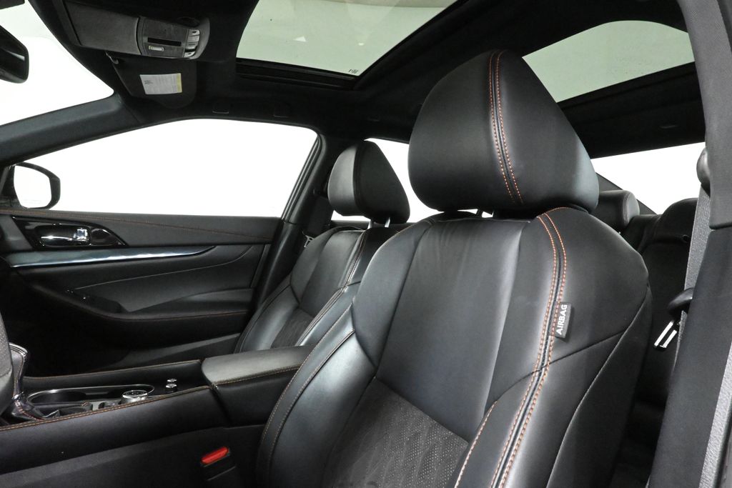 Thumbnail: 2021 Nissan Maxima - 17