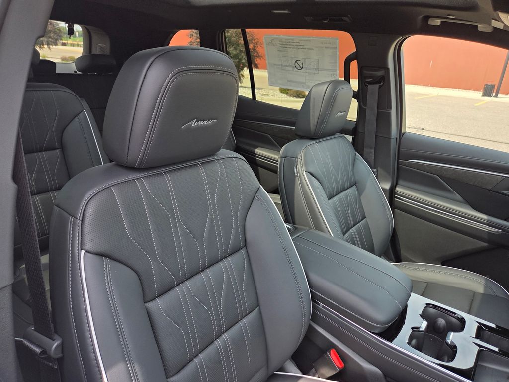 2027 Buick Enclave Avenir