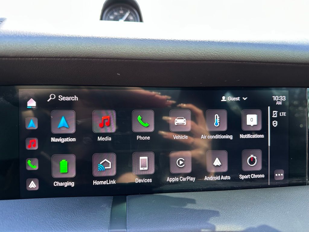 Thumbnail: 2024 Porsche Taycan - 28