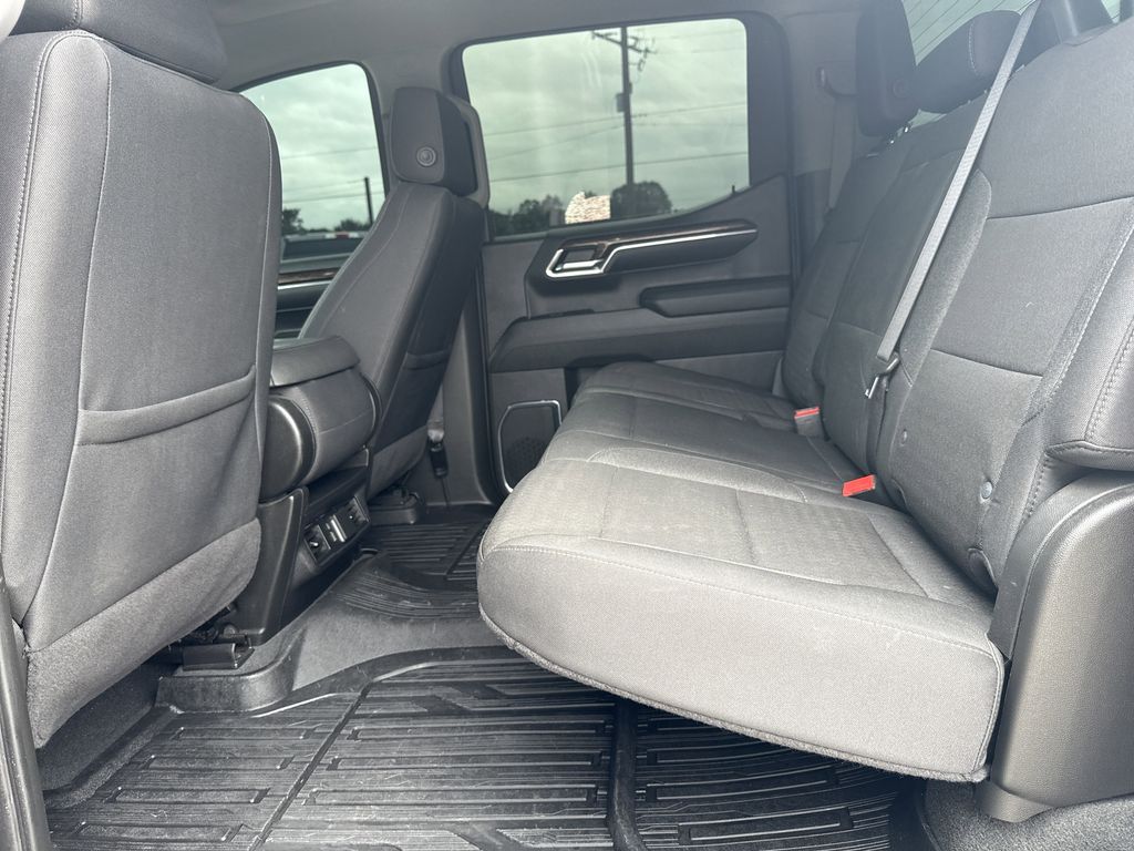 2024 GMC Sierra 1500 SLE Gray at DeMontrond Auto Country