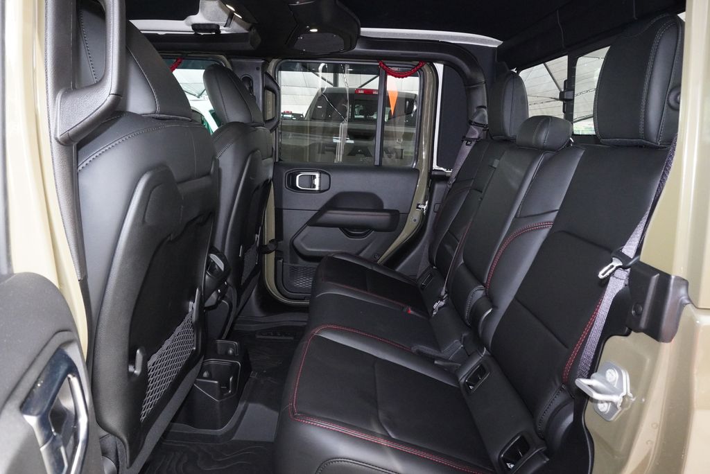 Used Car 2025 Jeep Gladiator  Rubicon For Sale Under $50,000 In Weatherford, Texas